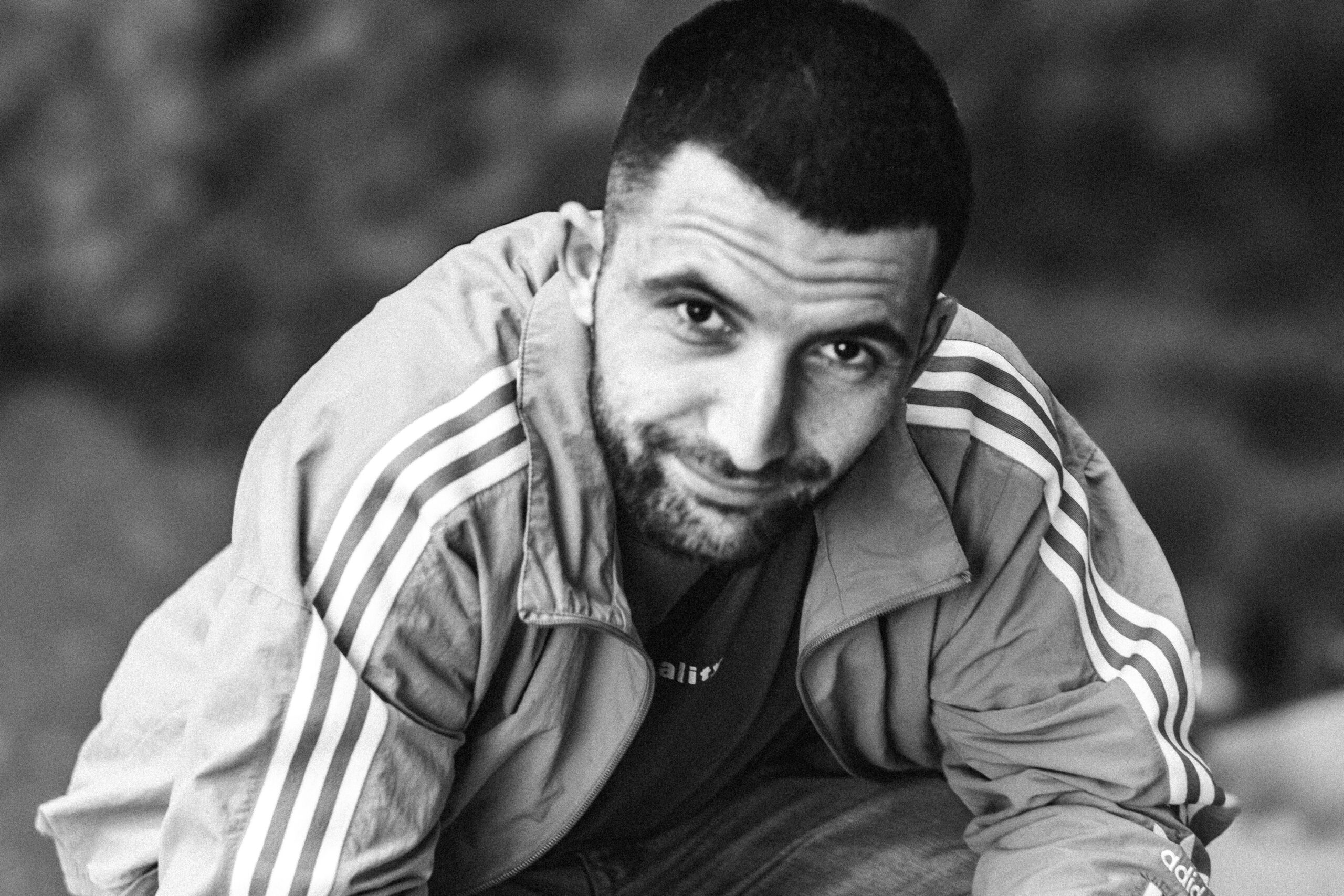 Candid portrait by Alin Bratu